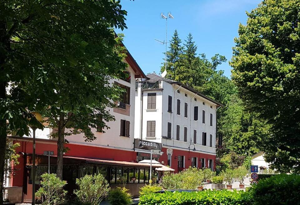 Piccadilly Hotel Sant'Andrea Bagni Екстериор снимка