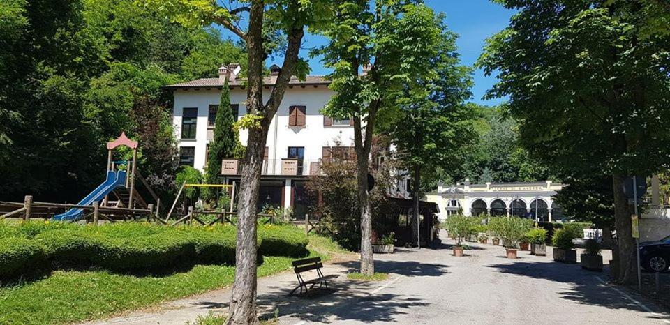 Piccadilly Hotel Sant'Andrea Bagni Екстериор снимка