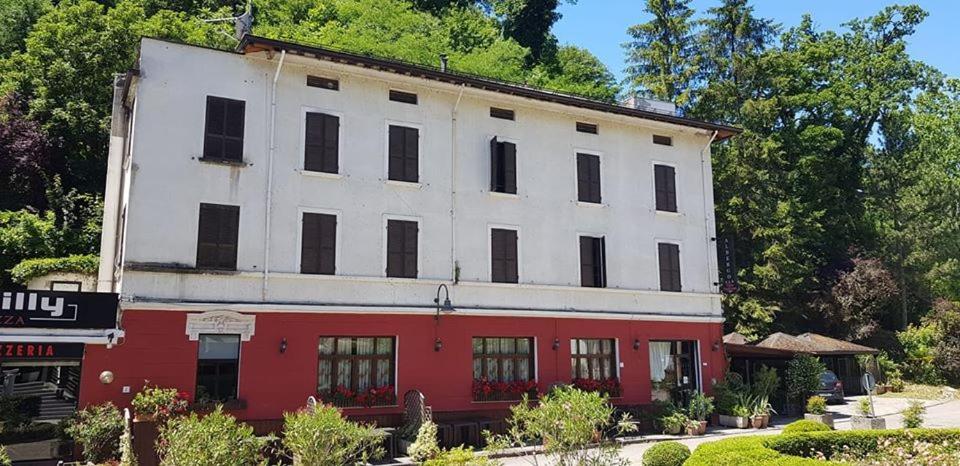 Piccadilly Hotel Sant'Andrea Bagni Екстериор снимка