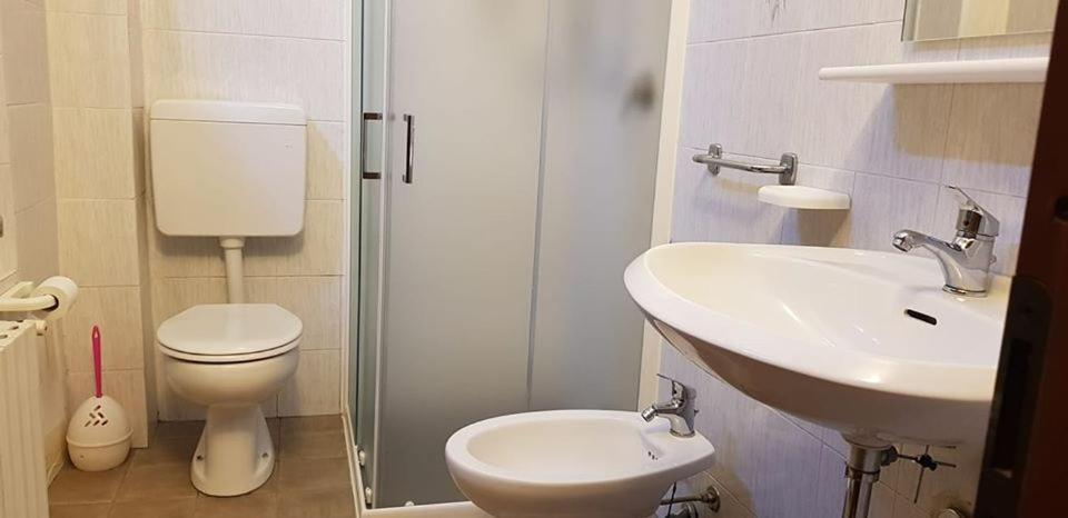 Piccadilly Hotel Sant'Andrea Bagni Екстериор снимка